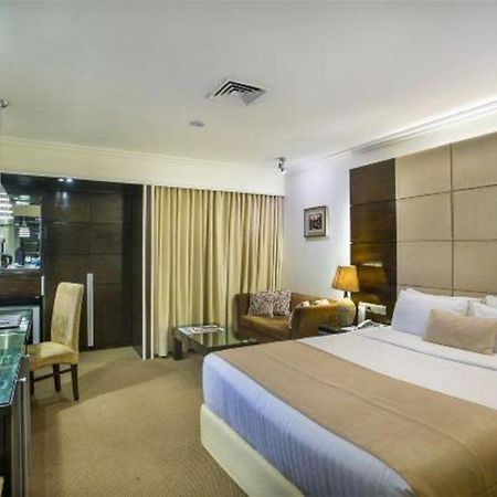 Hotel Agrabad 吉大港 外观 照片