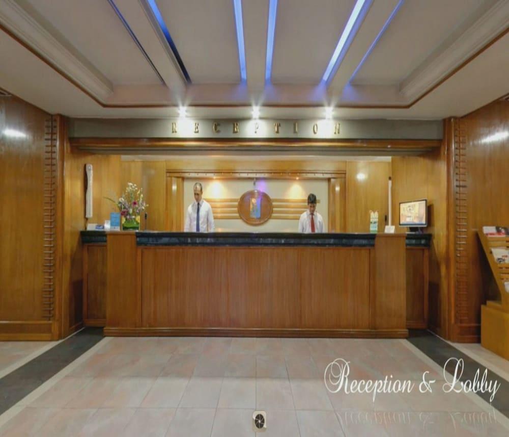Hotel Agrabad 吉大港 外观 照片