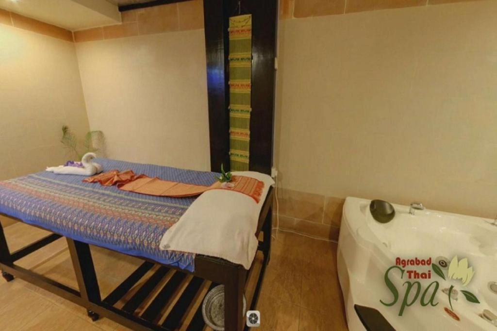 Hotel Agrabad 吉大港 外观 照片